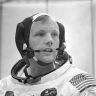 neil-armstrong-600x833.jpg